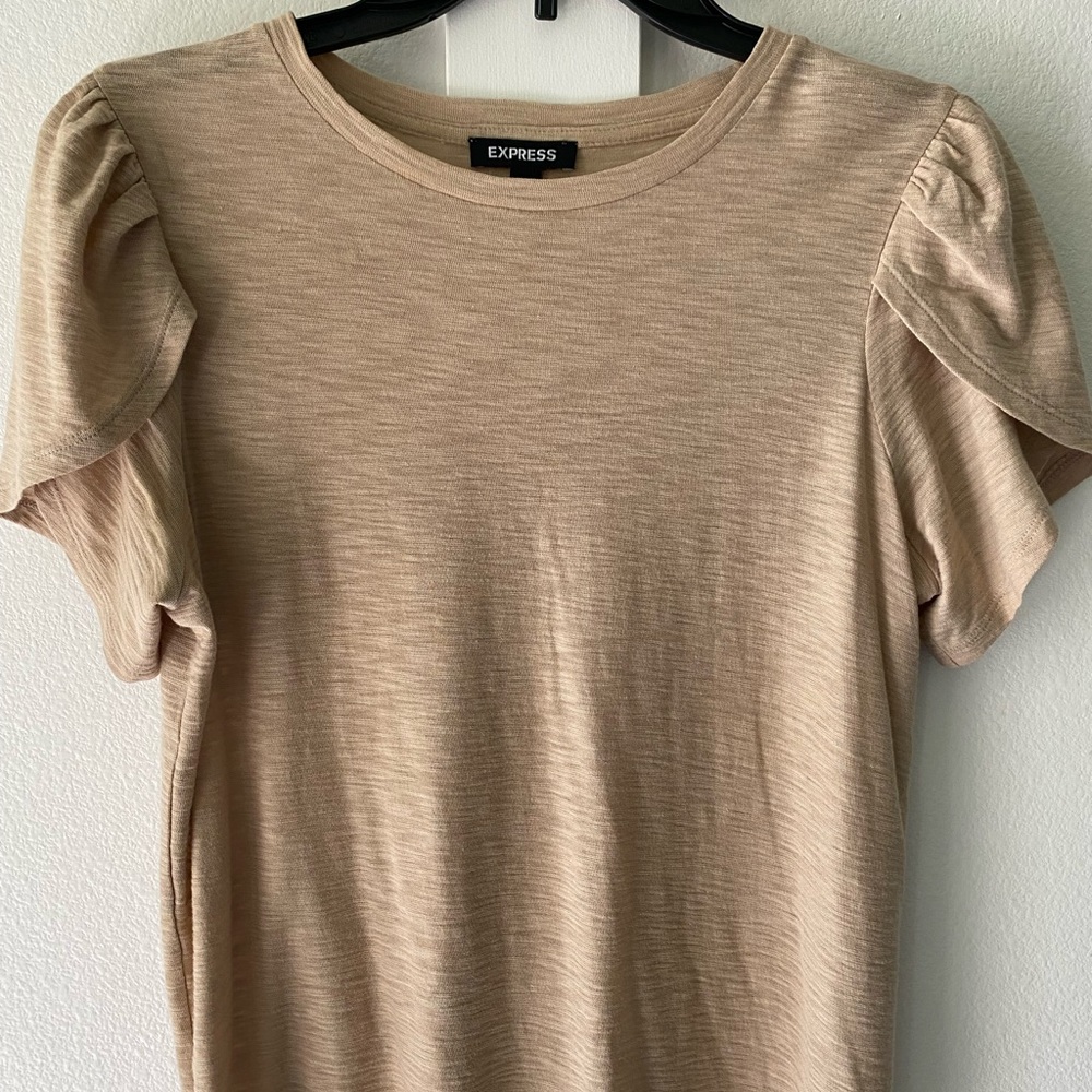 Express Women's Beige Short Sleeve Top